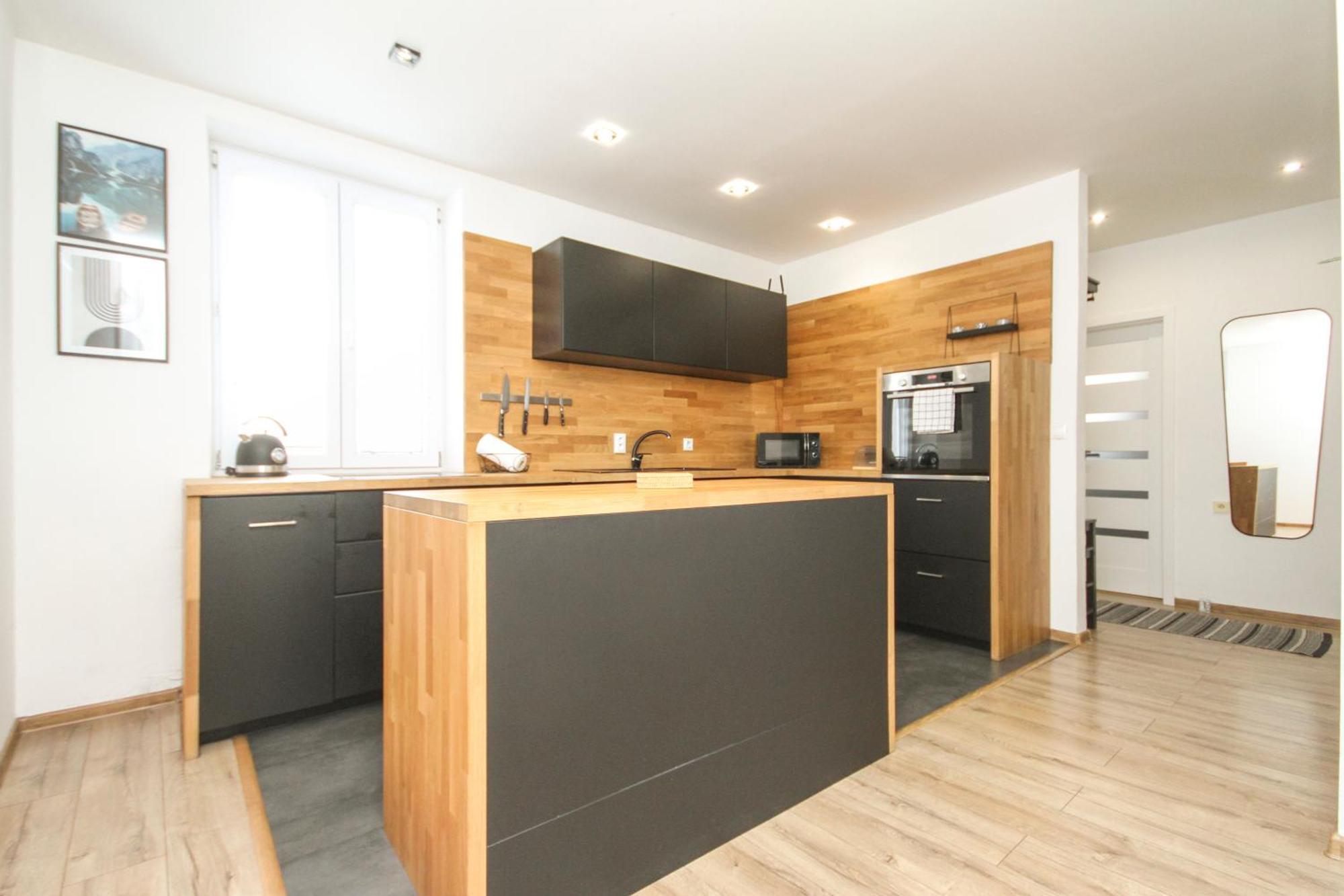 Apartman Vita Deluxe Trenčín Zewnętrze zdjęcie